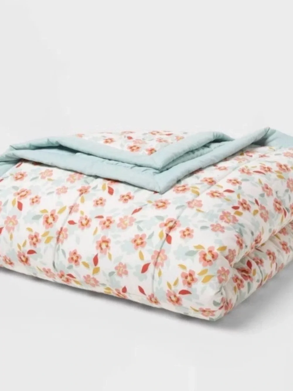 Room Essentials Floral Quilted Blanket - White with Coral & Mint